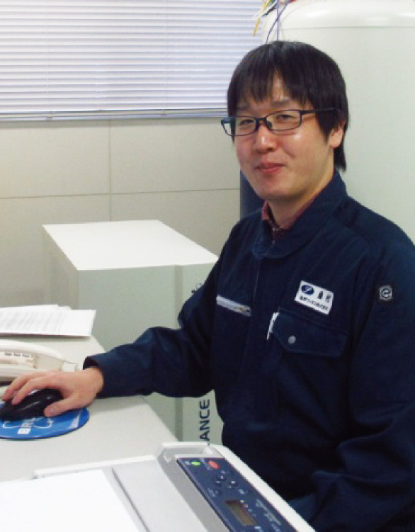 開発部 K・F